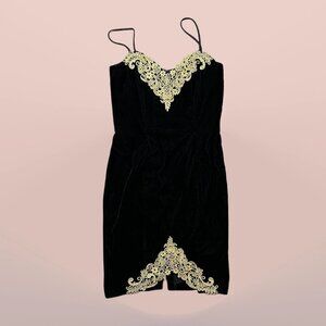 Vintage Steppin' Out Black Velvet Metallic Gold Mini Dress Women's Size 9